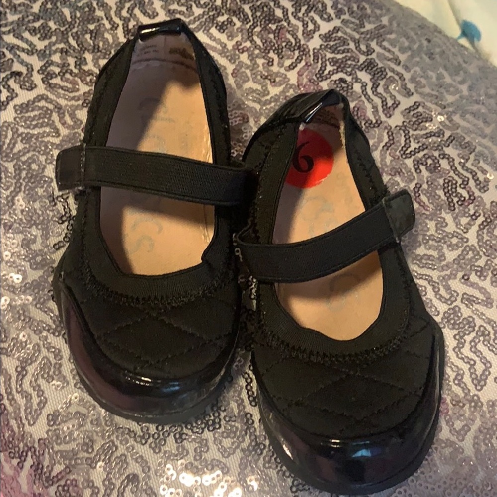 Black toddler casual shoes